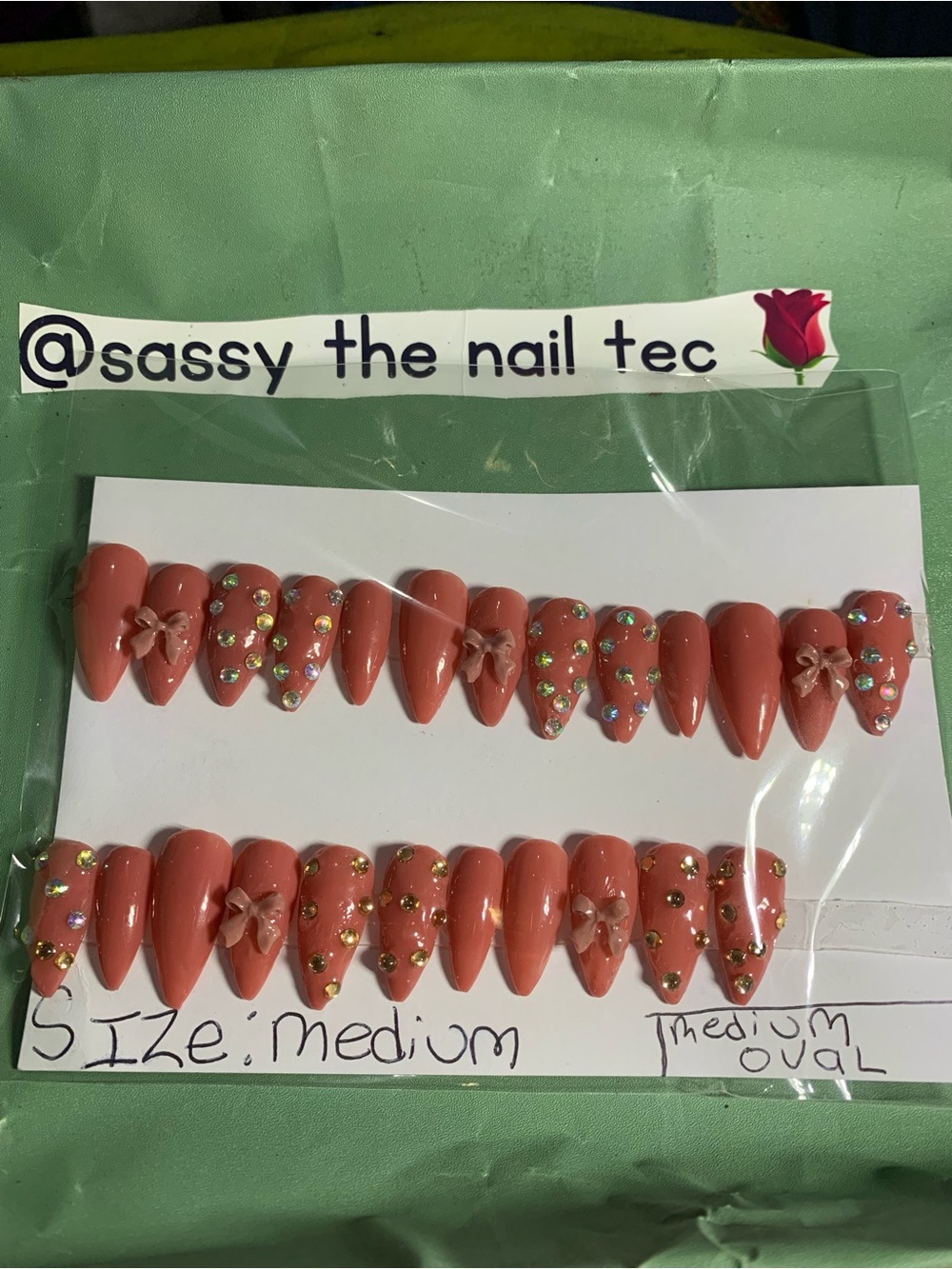 Medium Oval Coral Pink Press-On Nails with 3D Bows & Rhinestones